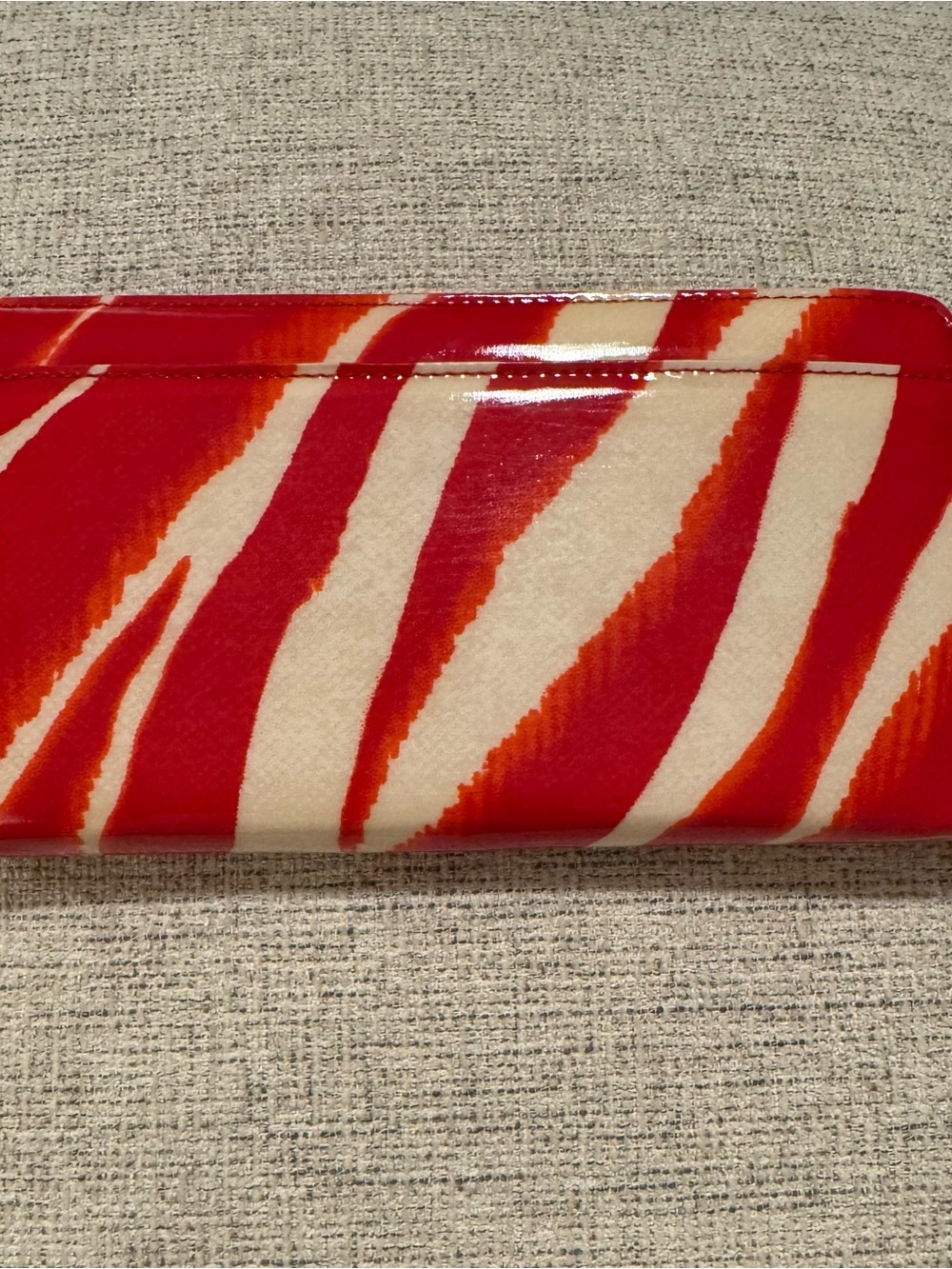 KATE SPADE Long Wallet - Picture 2 of 3